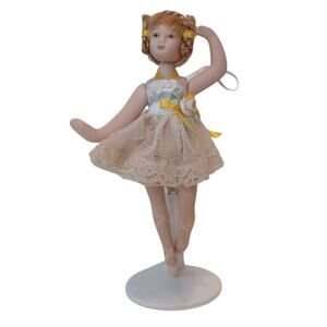 Vintage 6 Inch Porcelain Ballerina Figurine